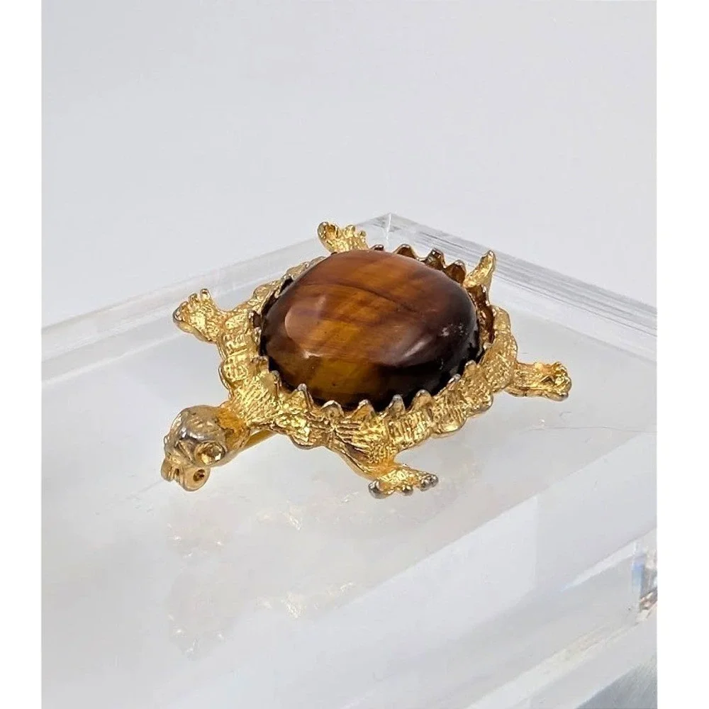 Vintage Gold‎ Tone Turtle Brooch Pin Brown Tortoise Novelty Statement
